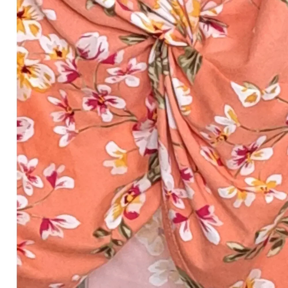 Tiana B Coral Pink Floral Short Sleeve Twist Front Top NWT Size 1X